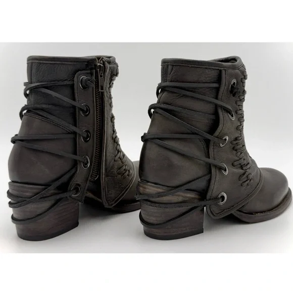 Freebird Cedrick | Black | Sz 8 - Women’s Leather Booties EUC - Picture 8 of 11